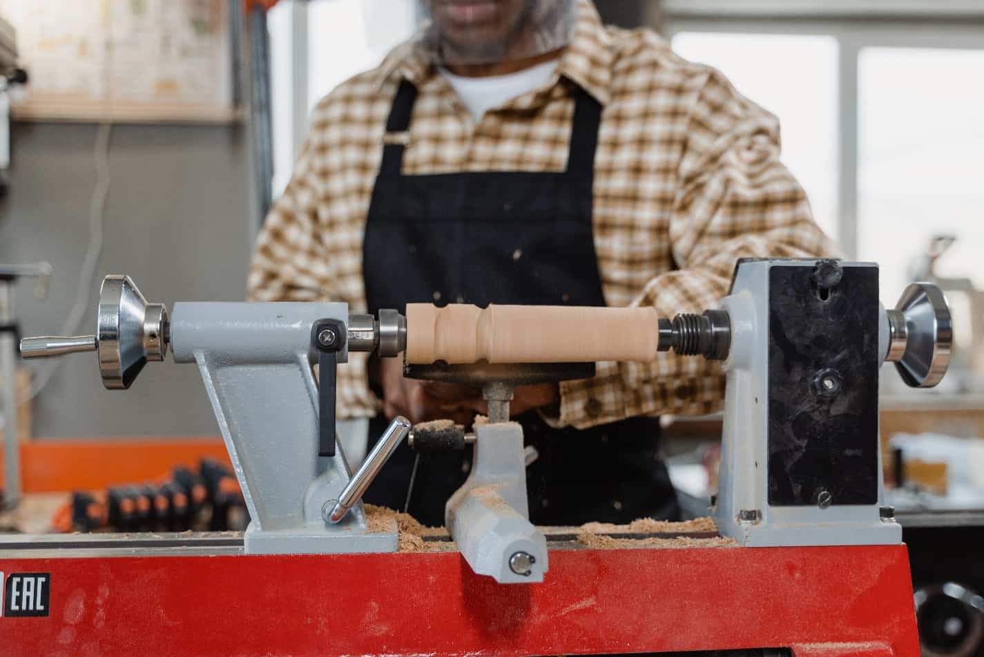 How Much Does a Wood Lathe Cost?