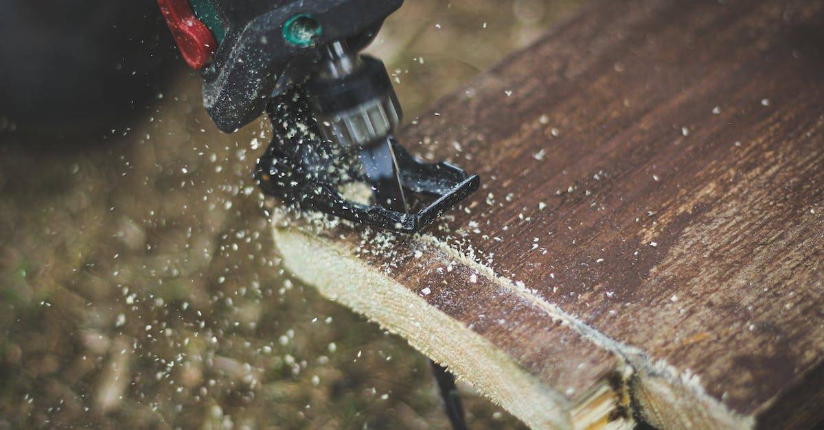 Jigsaws vs Reciprocating Saws: Precision or Power? What You Need to Know